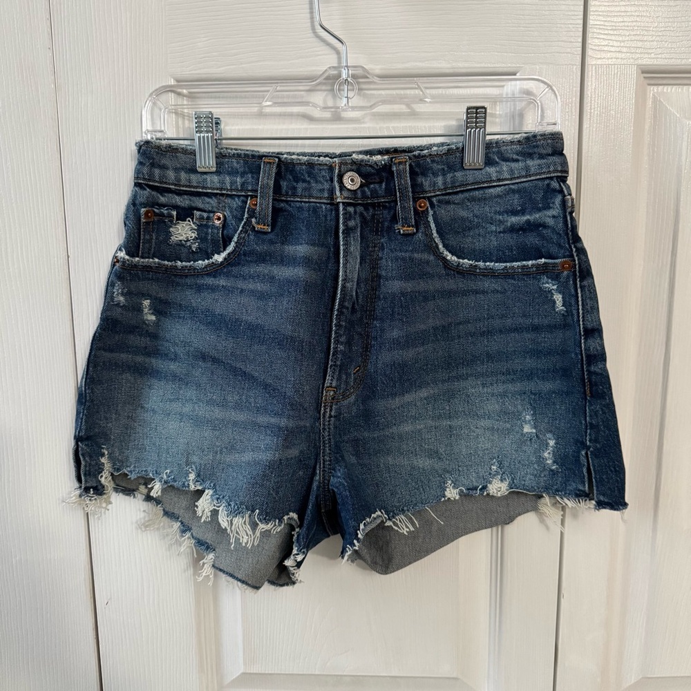 Abercrombie Curve Love High Rise Mom Shorts